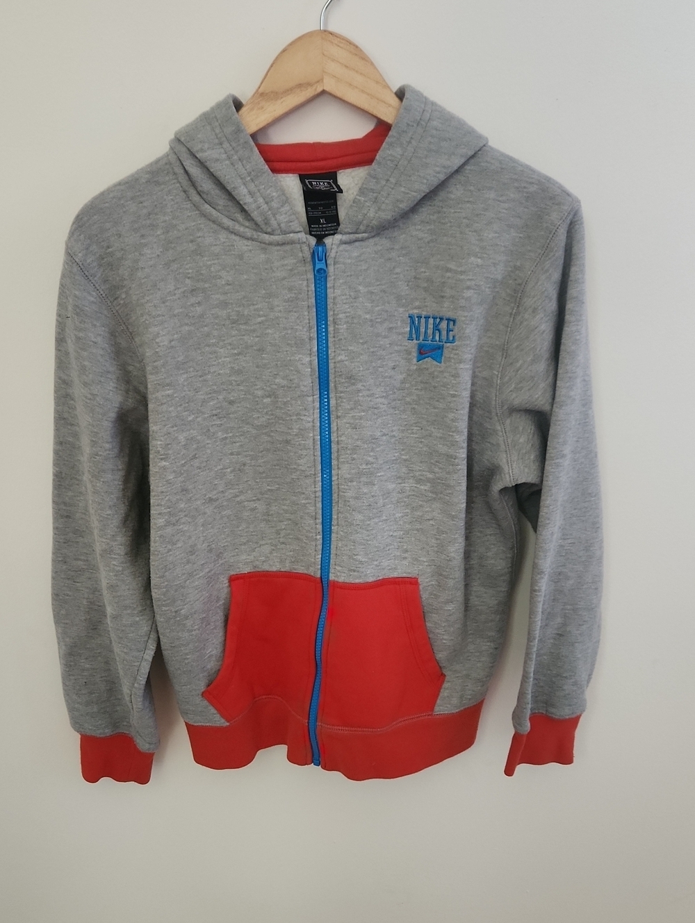 Nike Kids' Color Block Gray & Red Full-Zip Hoodie Jacket XL